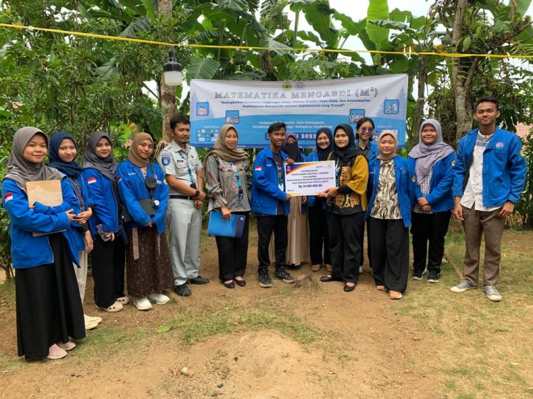 Jasa Raharja Salurkan Bantuan Kegiatan Matematika Mengabdi “Sadar Lingkungan Sehat” kepada Himatika Untirta