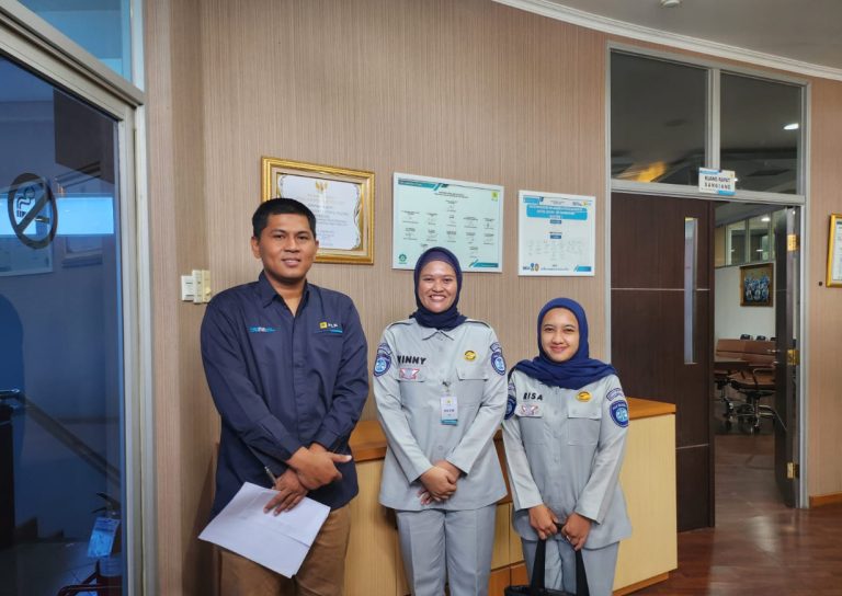 Giat Petugas Jasa Raharja sebagai Tim Pembina Samsat Konsolidasi Kendaraan Perusahaan dan Sosialisasikan Signal Corporate ke Perusahaan PT. Sinar Sosro