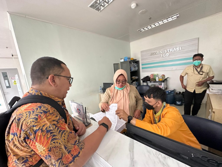 Pastikan Jaminan Korban Laka Lantas Berjalan Baik, Jasa Raharja Tangerang Koordinasi Dengan RSUD Tangerang Selatan