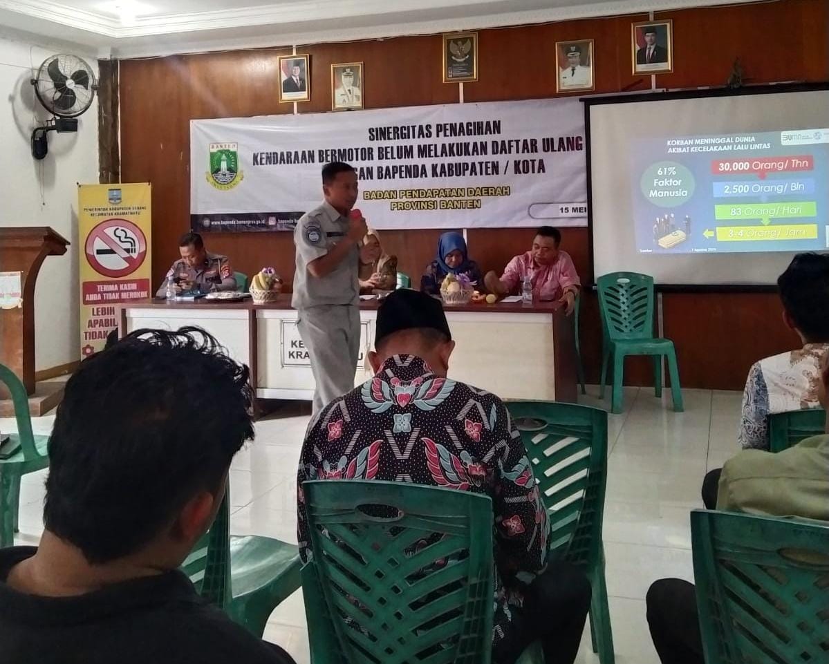 Jasa Raharja Wilayah Banten Turut Serta Melakukan Sosialisasi SWDKLLJ Dan Opsen PKB Bersama Bapenda Provinsi Banten dan Tim Pembina Samsat di Kecamatan Kramatwatu