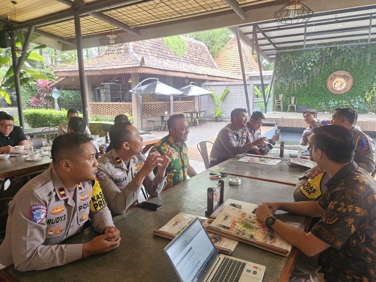 Dorong Program Pencegahan Kecelakaan Berbasis Domisili, Jasa Raharja Gelar Rapat Forum Dengan Polda Banten dan Polresta Serang Kota